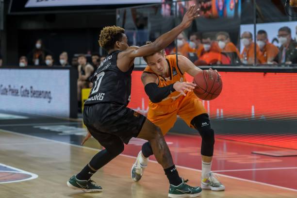 点频频发声 点频频发声