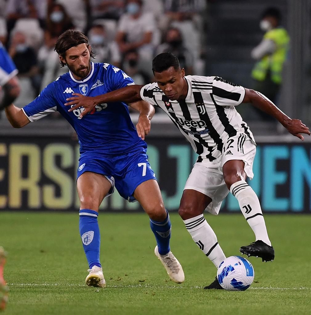 在现代足球 在现代足球