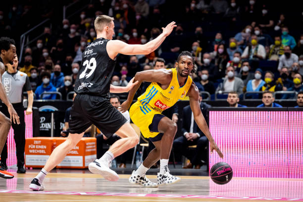 士气高昂 士气高昂