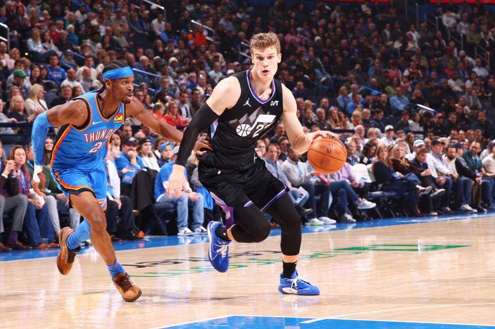 在此背景下 在此背景下